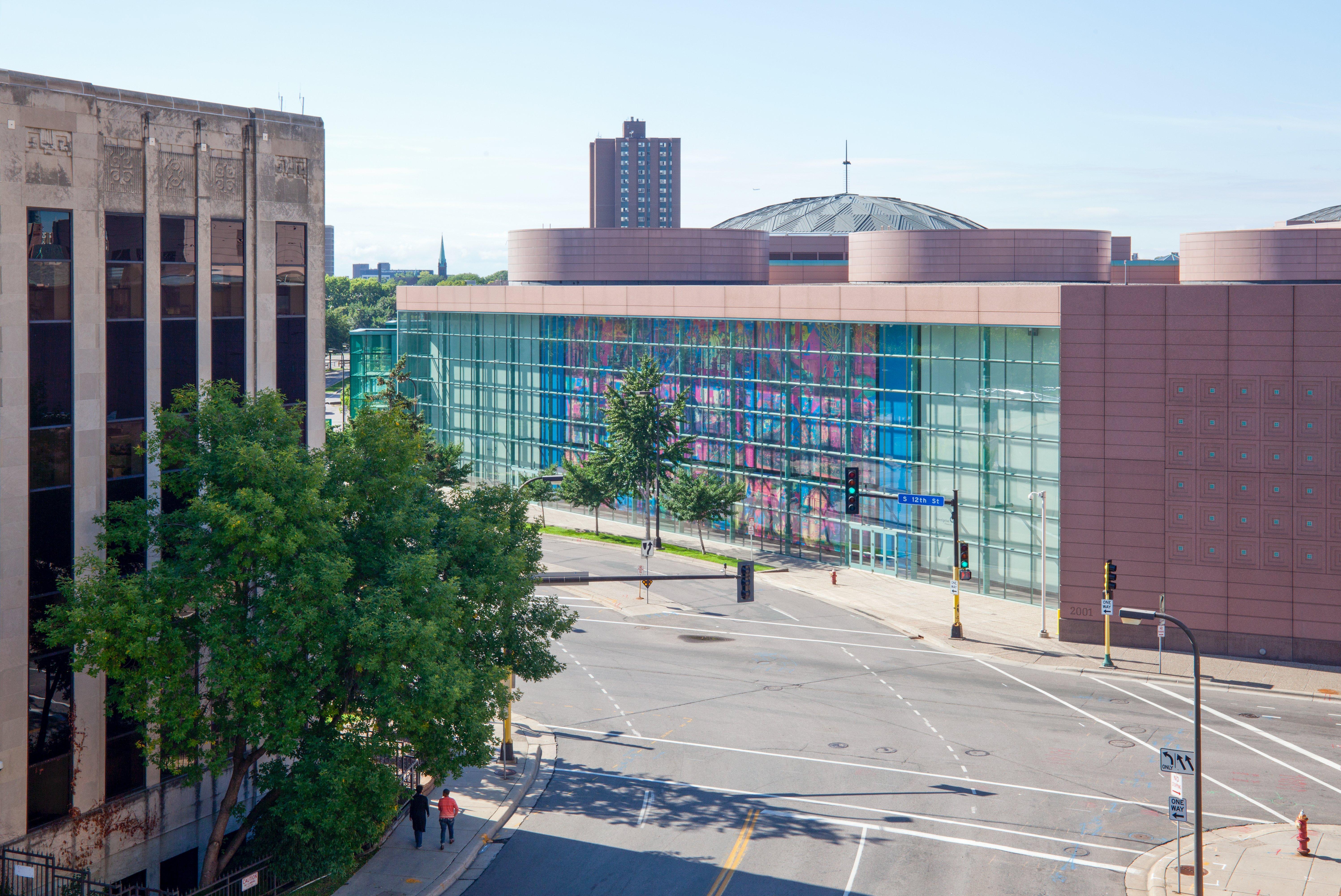 Holiday Inn Express Hotel & Suites Minneapolis-Downtown Convention Center By Ihg Eksteriør bilde