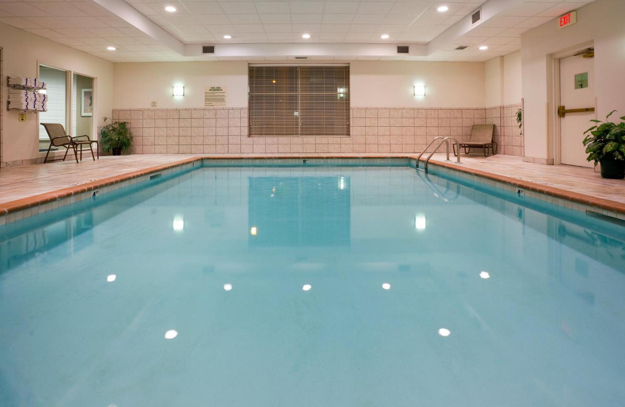 Holiday Inn Express Hotel & Suites Minneapolis-Downtown Convention Center By Ihg Eksteriør bilde