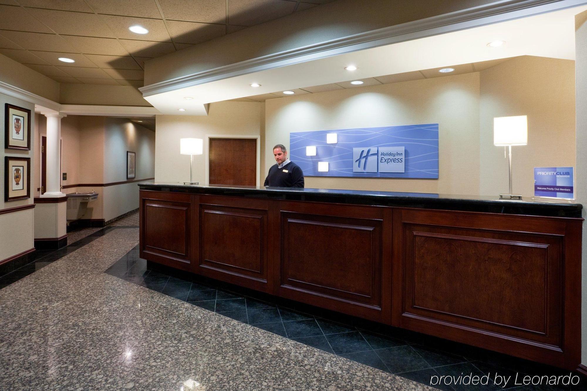Holiday Inn Express Hotel & Suites Minneapolis-Downtown Convention Center By Ihg Eksteriør bilde